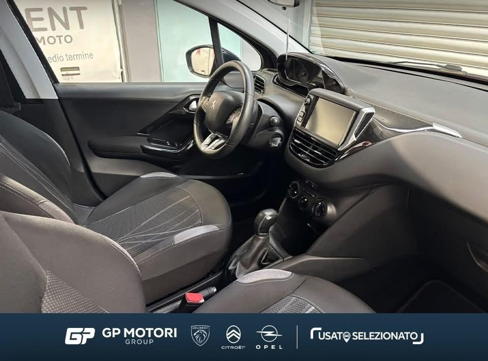 Peugeot 208 PureTech 82 5 porte Allure