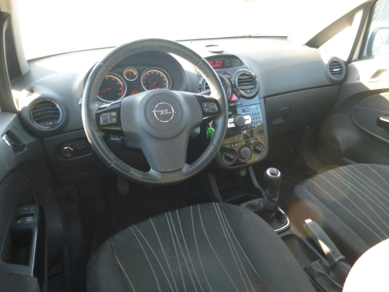 Opel Corsa 1.2 5 porte Edition