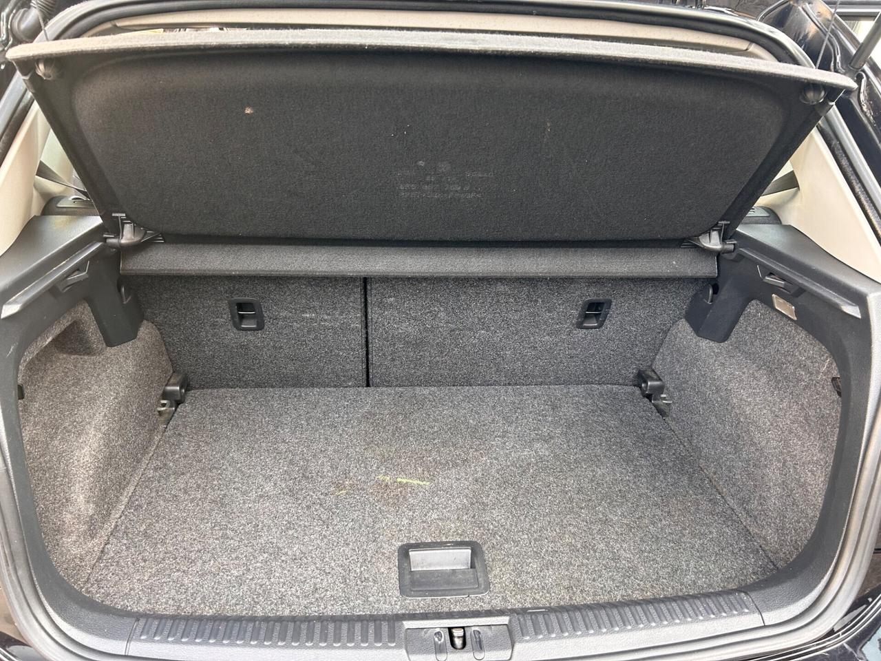 Volkswagen Polo 1400 tdi 75 cv neopatentati euro6