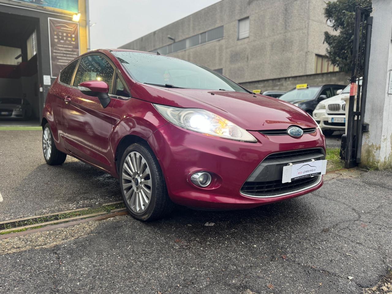 Ford Fiesta 1.2 16V 3p. Clever