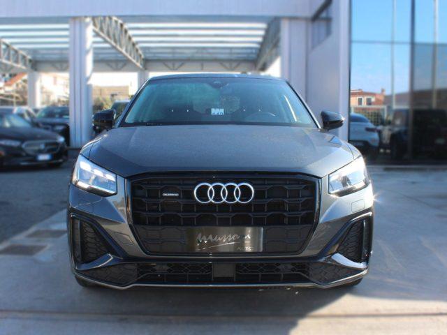 AUDI Q2 35 TDI quattro S tronic Identity Black