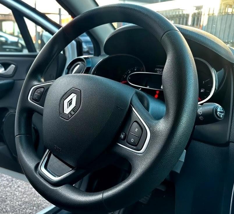 Renault Clio SPORTER DCI 90 CV