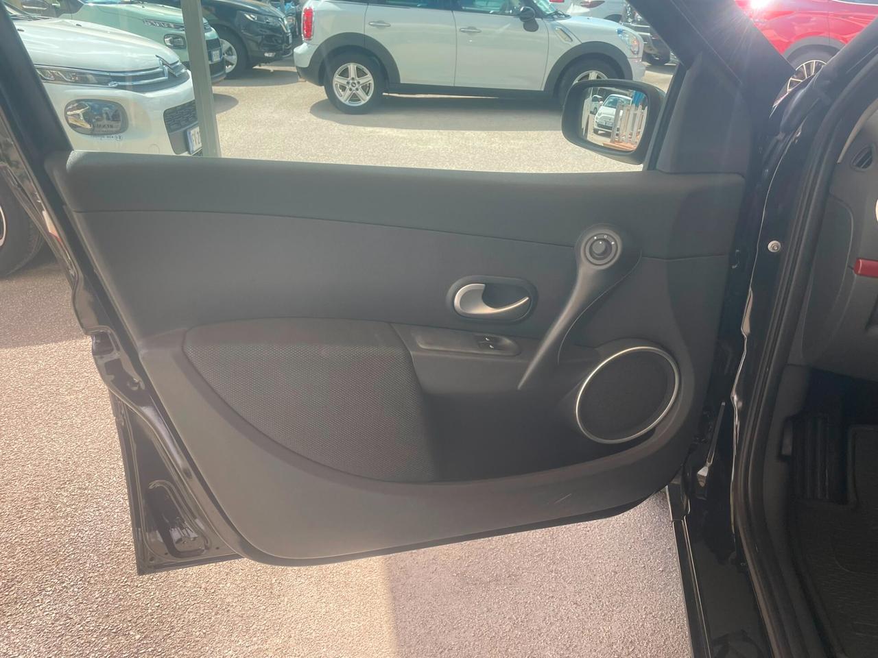 Renault Clio 1.5 dCi 85CV 5 porte Rip Curl