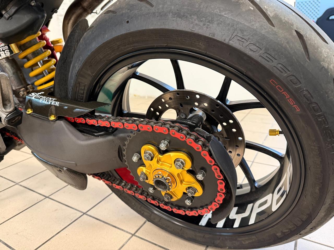 Ducati Hypermotard 796
