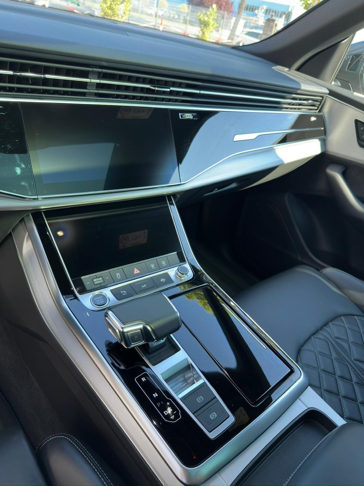 Audi Q8 45 TDI quattro tiptronic Sport S-Line