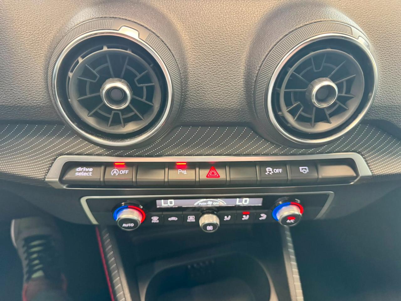 Audi SQ2 2.0 tfsi quattro s-tronic