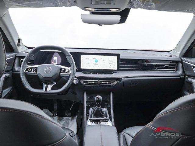 MG HS 1.5T MT 2WD LUXURY