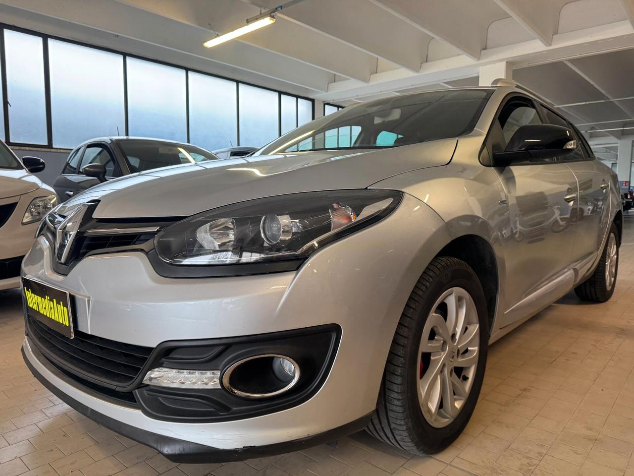 Renault Megane 1.5 dCi EURO 6B GOMME NUOVE / CINGHIA