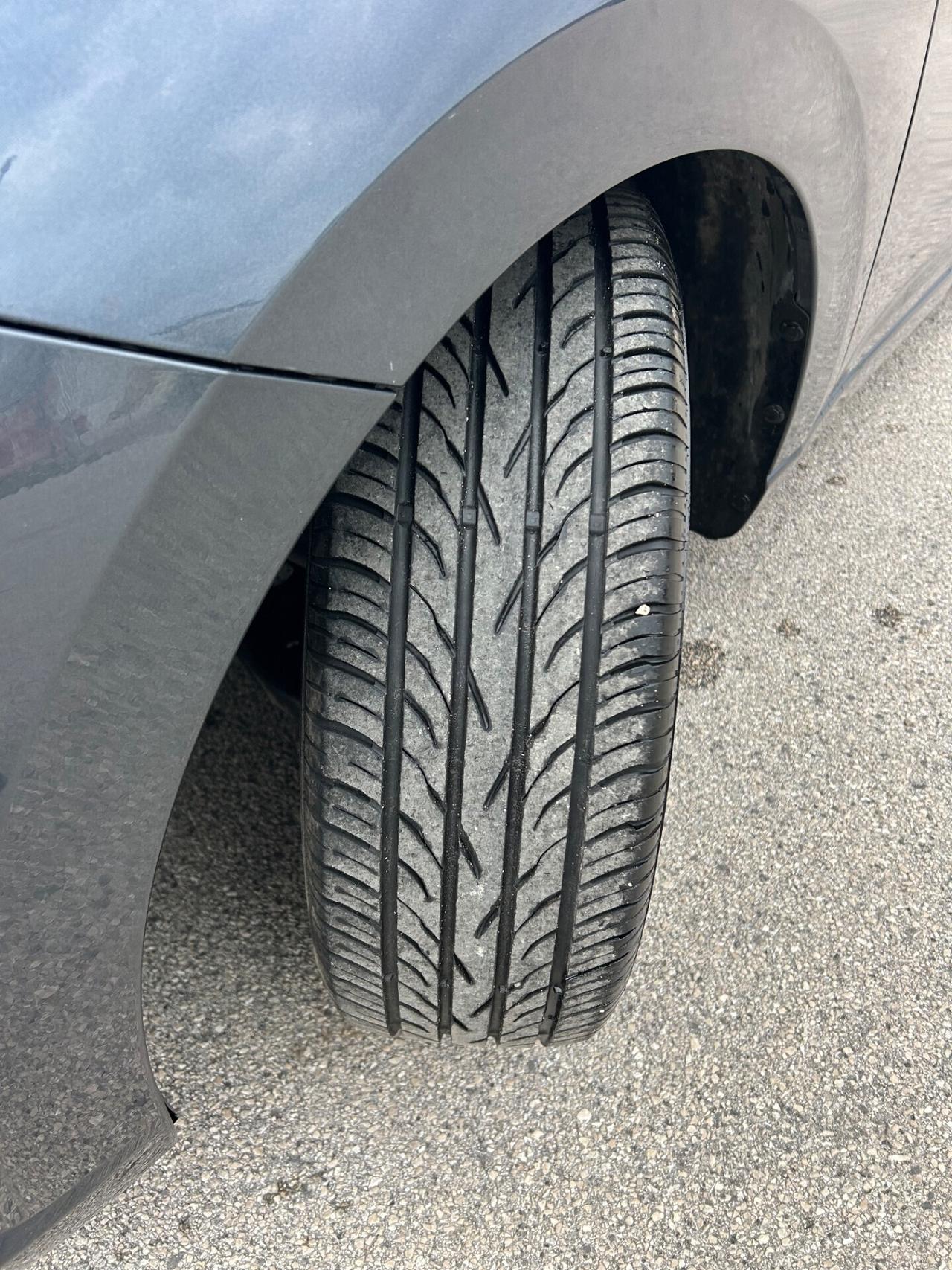 Nissan Micra N-connecta - 1.0 benzina 70cv - 2018