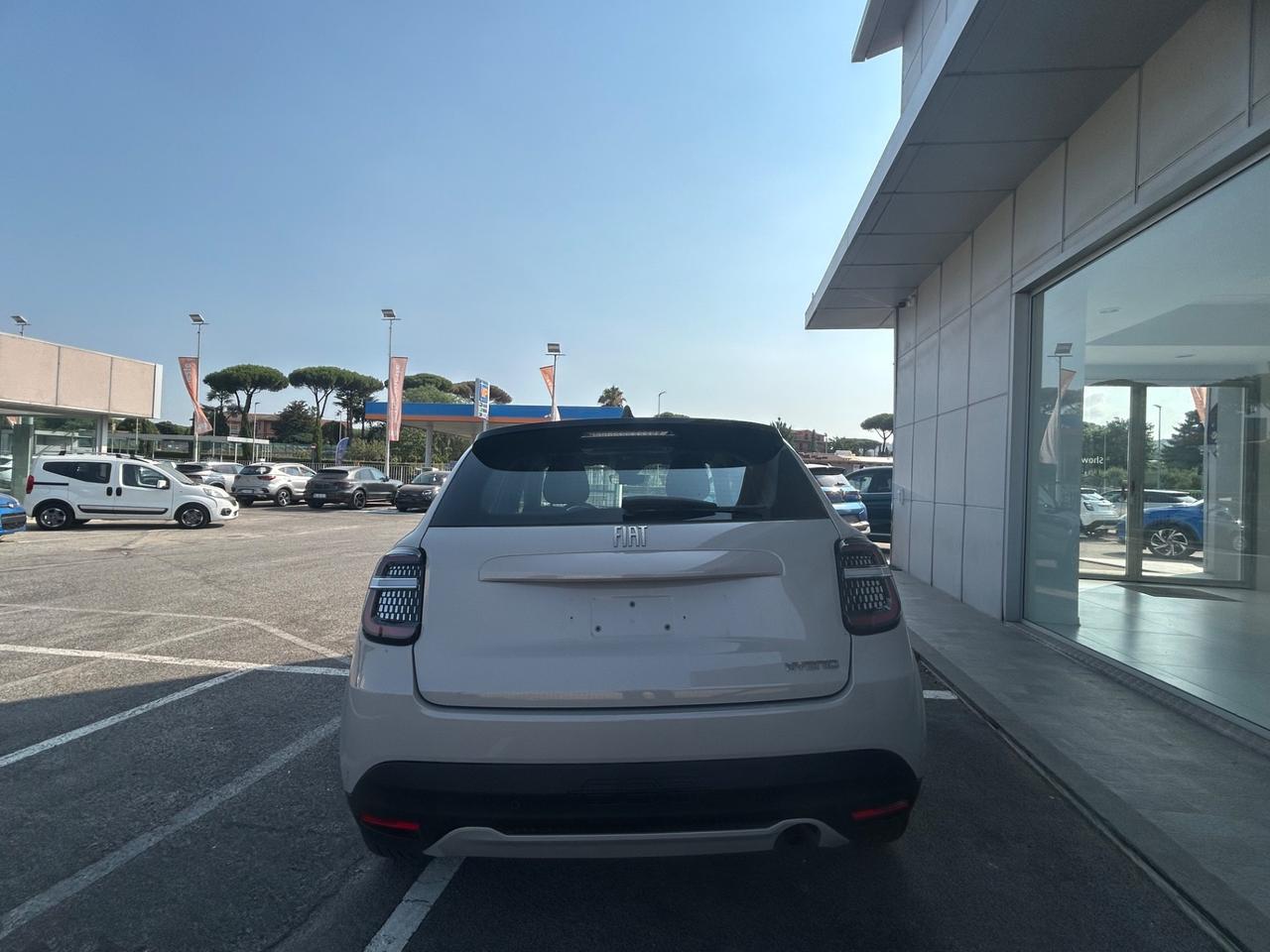 Fiat 600 Hybrid 110 CV DCT MHEV Business