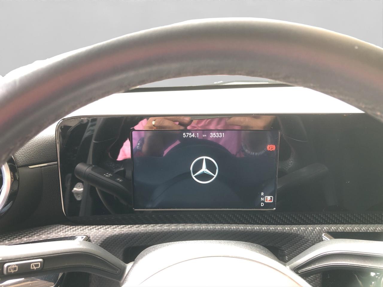 Mercedes-benz A 180 A 180 d Automatic Business 116CV