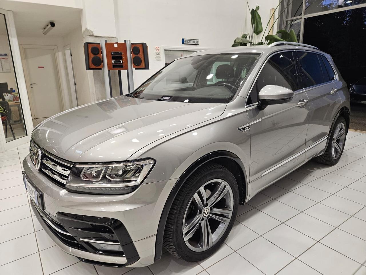 Volkswagen Tiguan 1.6 TDI R-Line