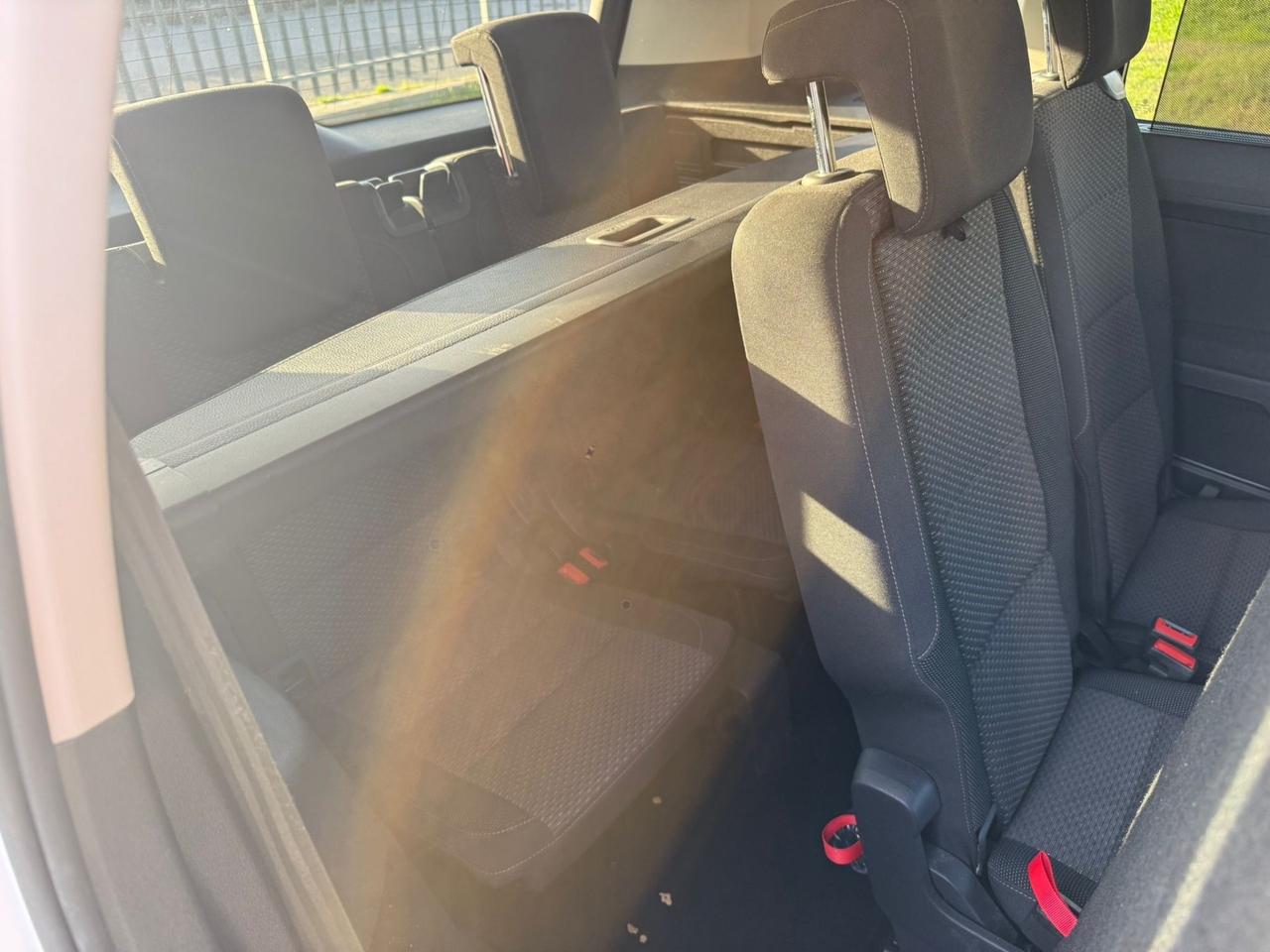 Volkswagen Touran 1.6 TDI 115 CV SCR DSG 7 posti