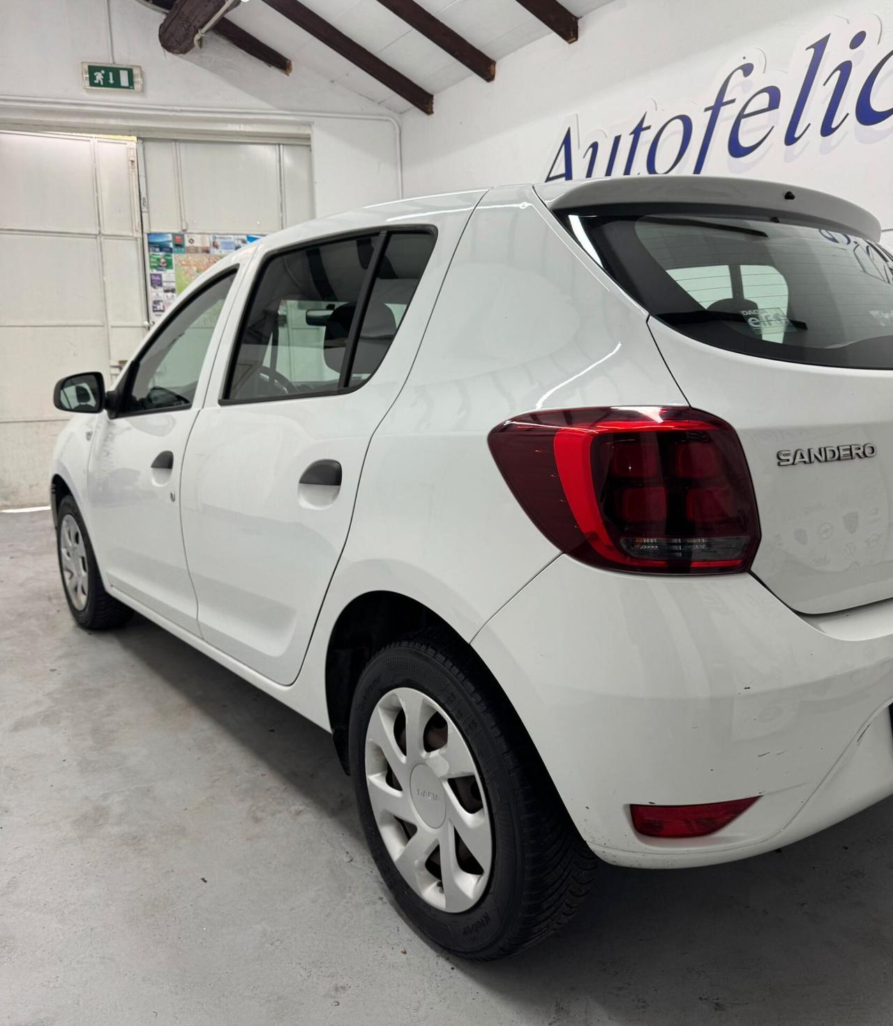 Dacia Sandero 1.0 SCe 12V 75CV Lauréate