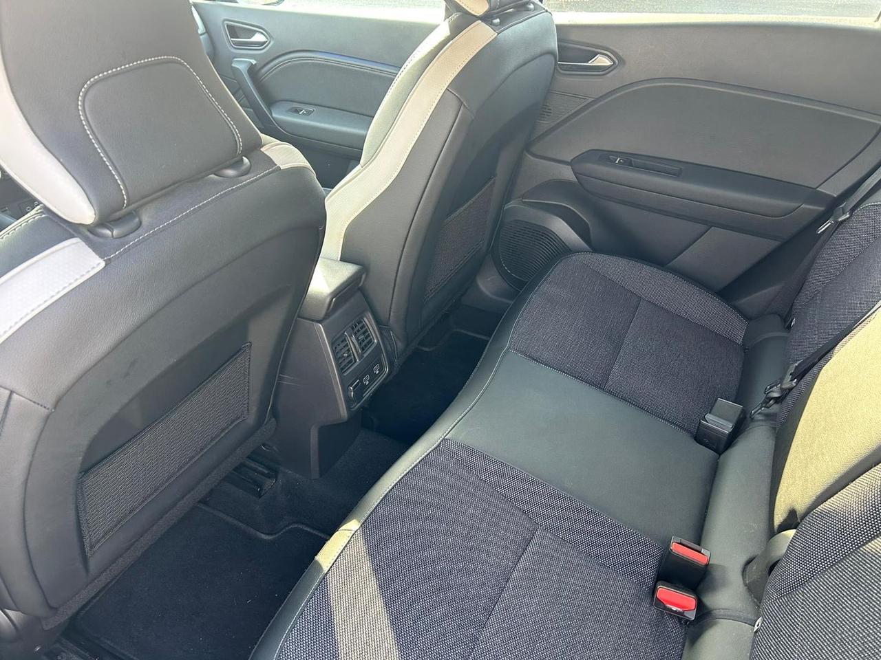 Renault Captur Techno E-TECH 145 HEV #9192