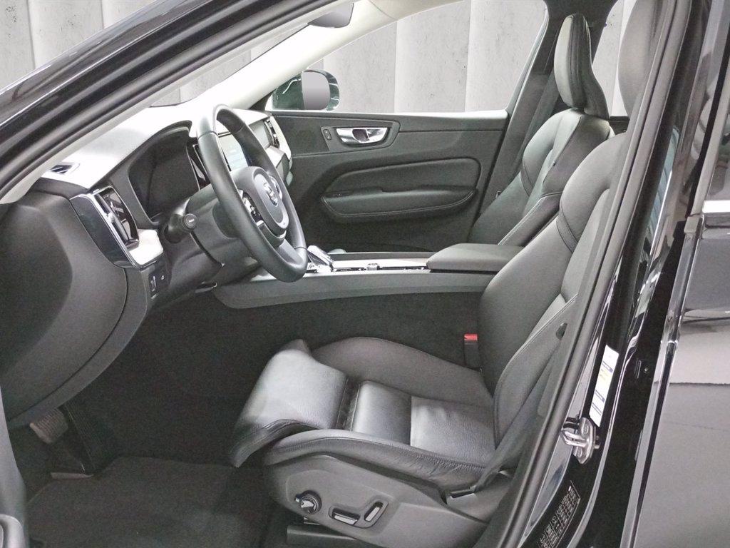 VOLVO XC60 2.0 b4 Inscription auto del 2021