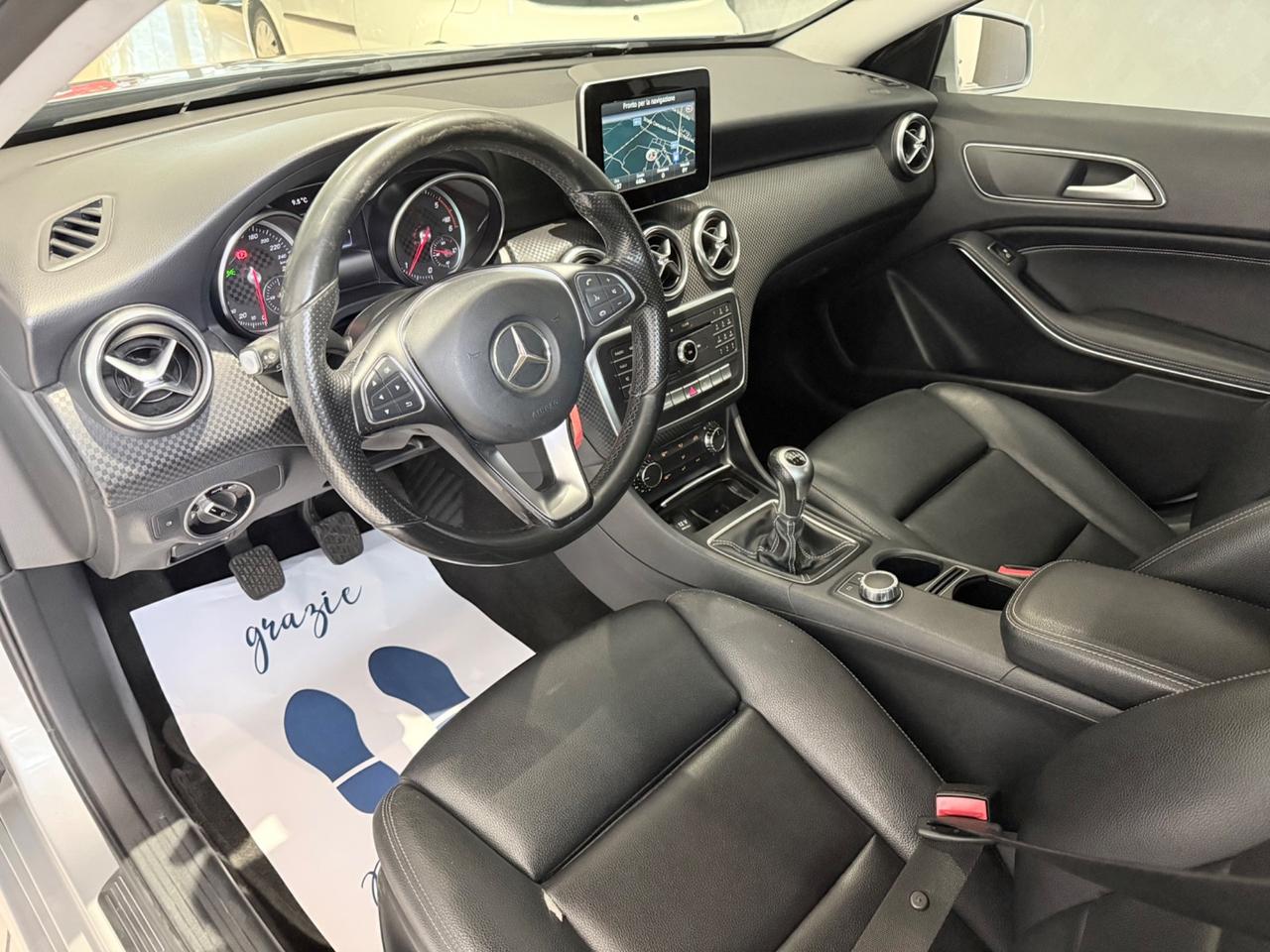 Mercedes-benz A 180 d Executive fari full-LED navi retrocamera