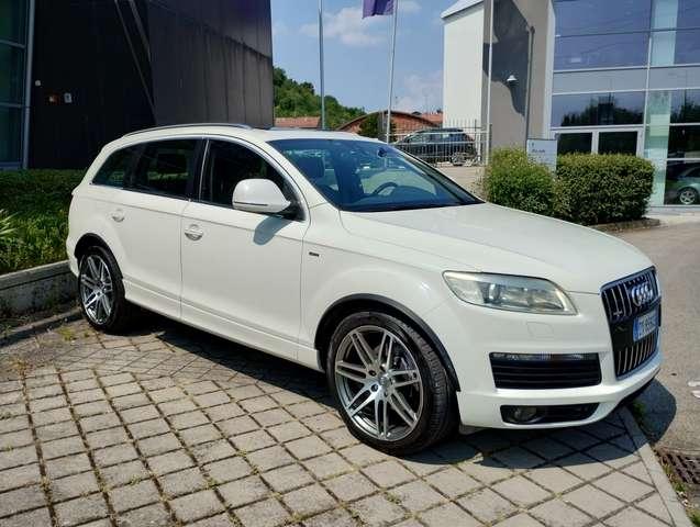 Audi Q7 Q7 3.0 V6 tdi S-Line quattro 240cv tiptronic