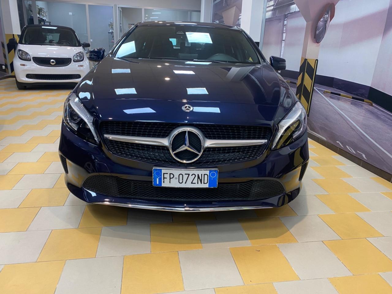 Mercedes-benz A 180 A 180 d Sport