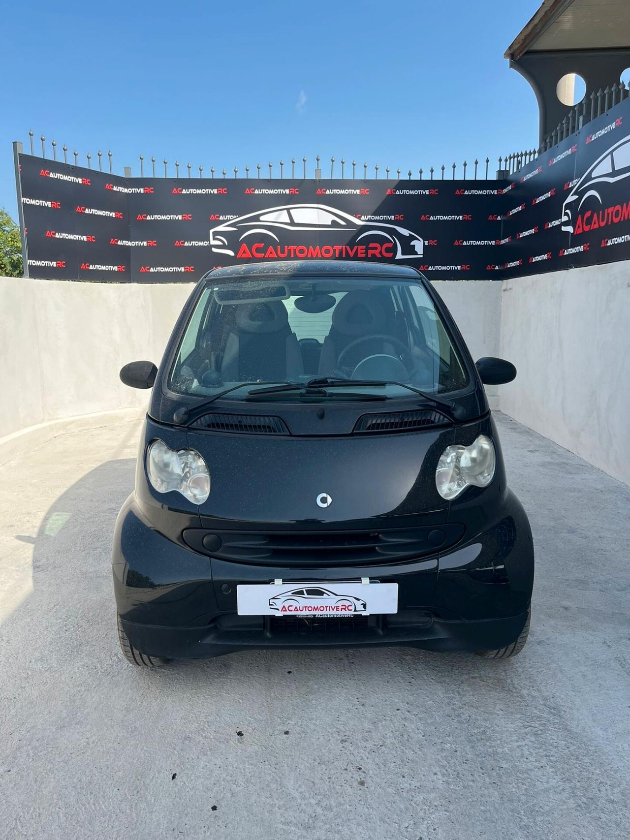 Smart ForTwo 700 coupé pure (45 kW)