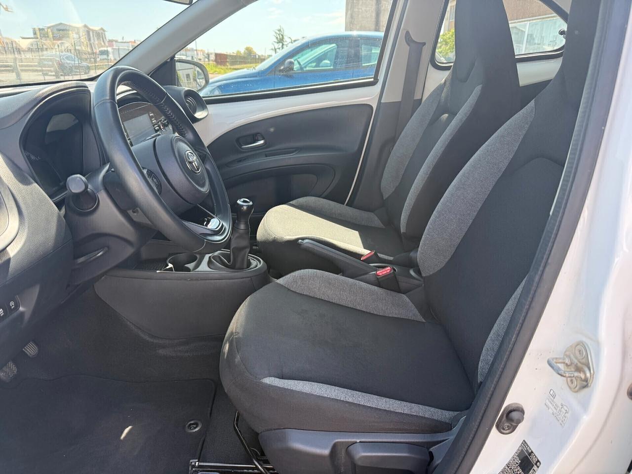 Toyota Aygo X 1.0 Active 72cv