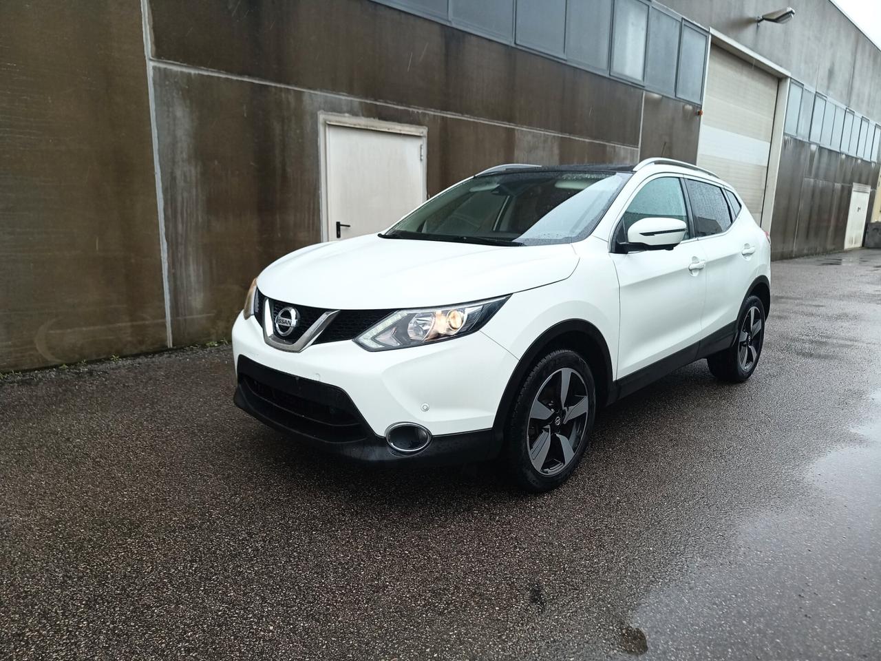 Nissan Qashqai 1.5 dCi Tekna