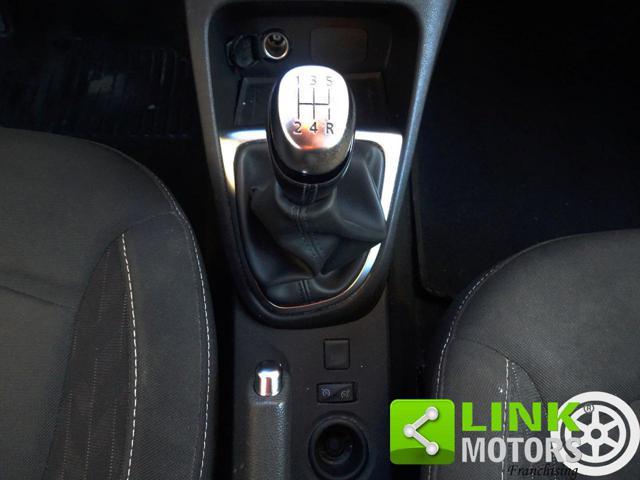 RENAULT Captur dCi 8V 90 CV-NEOPATENTATI-