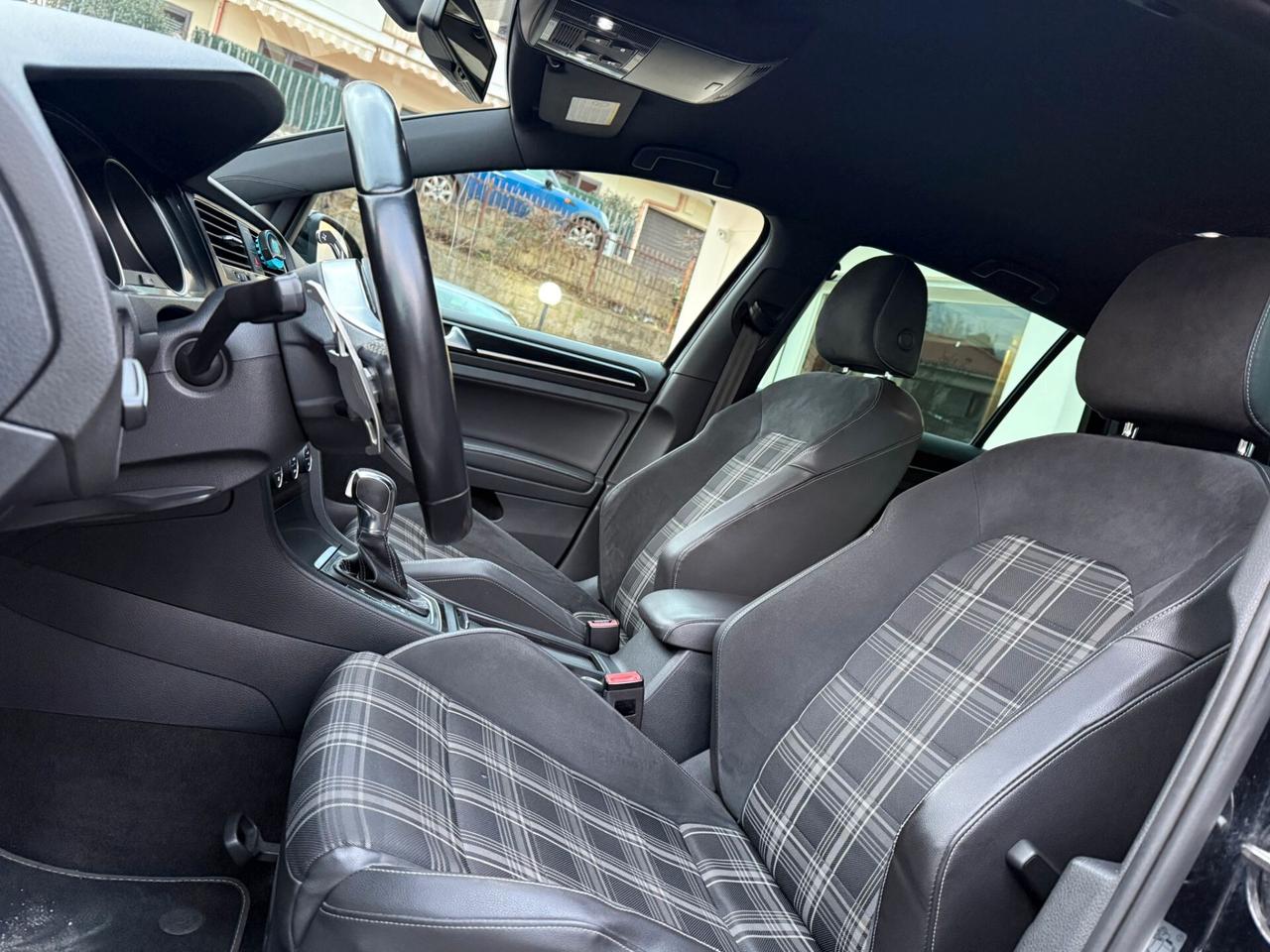 Volkswagen Golf 7 GTD DSG 2.0 Tdi 184Cv