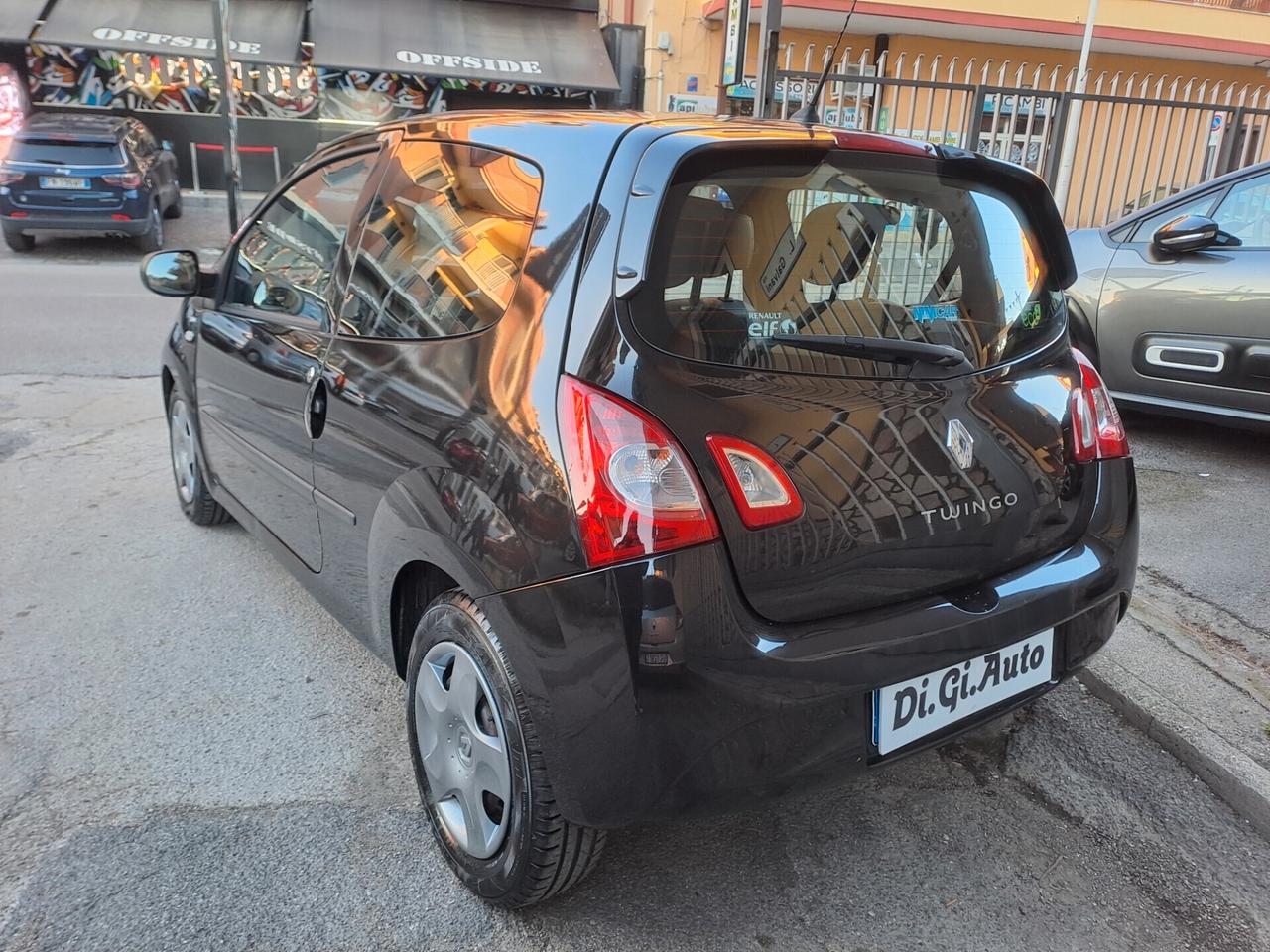 Renault Twingo 1.2 16V Night&Day