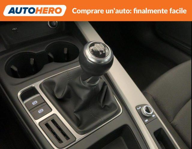 AUDI A4 35 TFSI Business Advanced