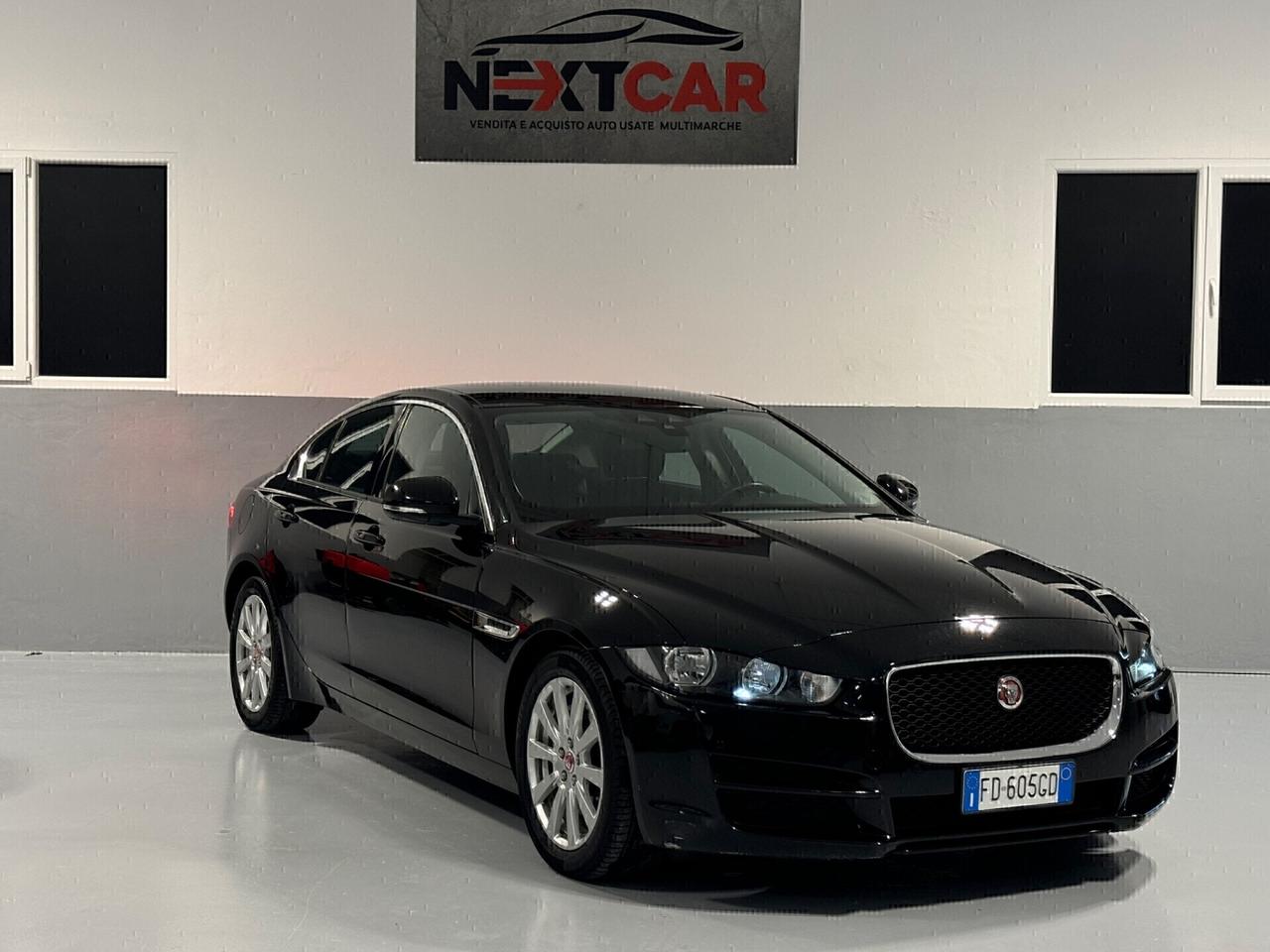 Jaguar XE 2.0 D 180 Cv Berlina, Manuale !