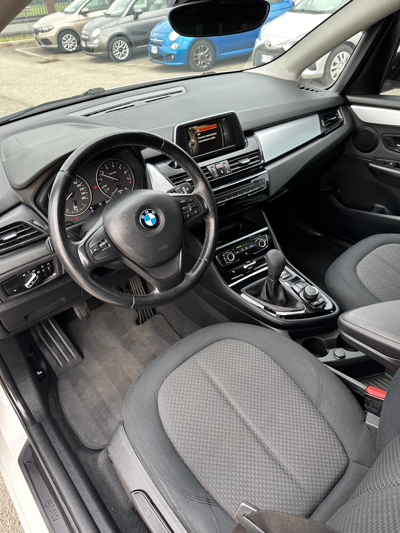 Bmw 216 218i Active Tourer Advantage - 2016