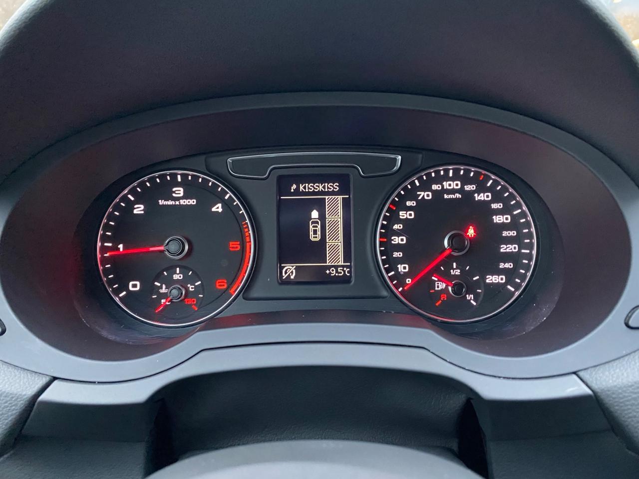 Audi Q3 2.0 TDI 120 CV S-tronic Sport S-Line