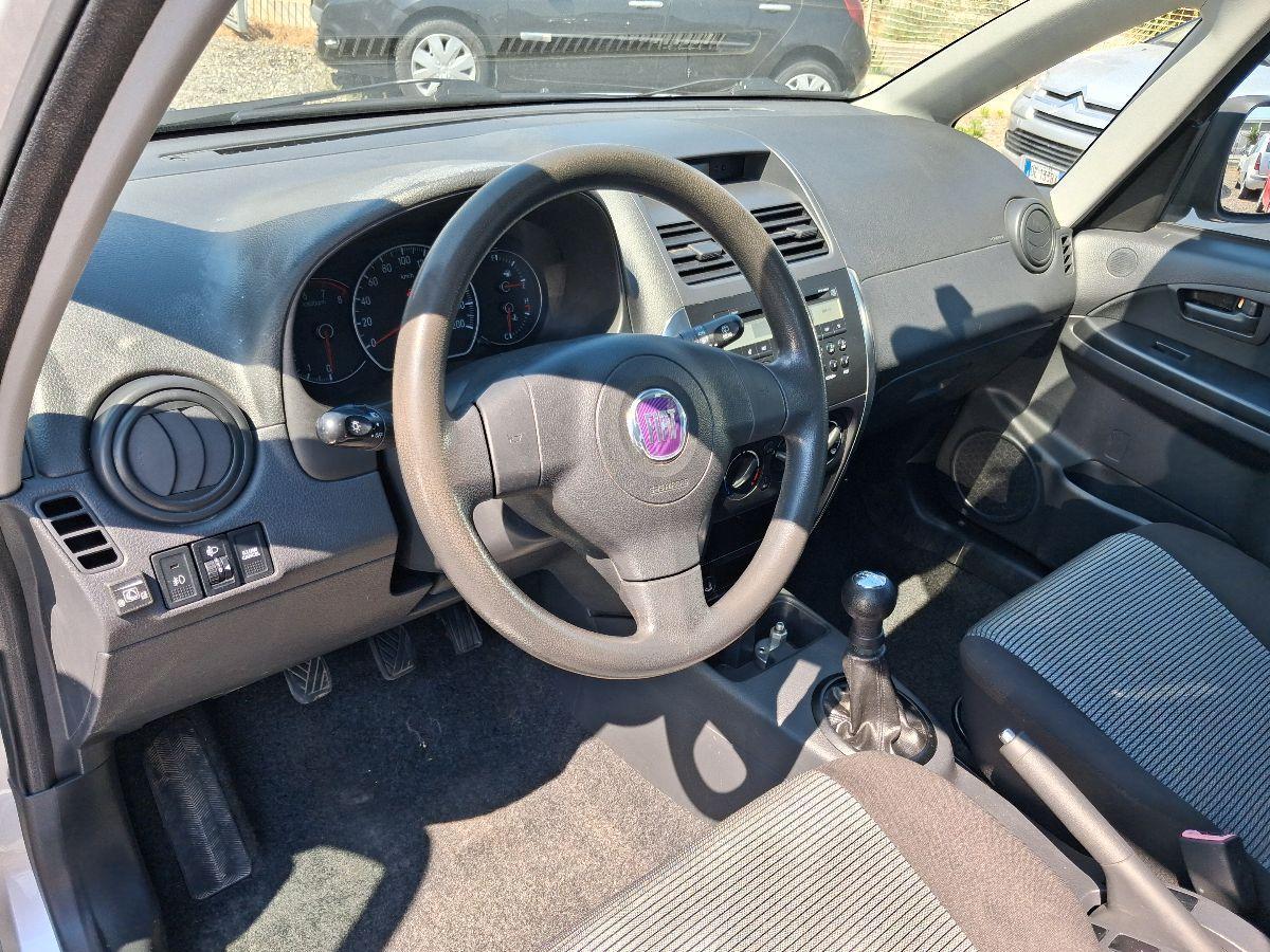 FIAT - Sedici - 1.6 16V 4x4 Experience