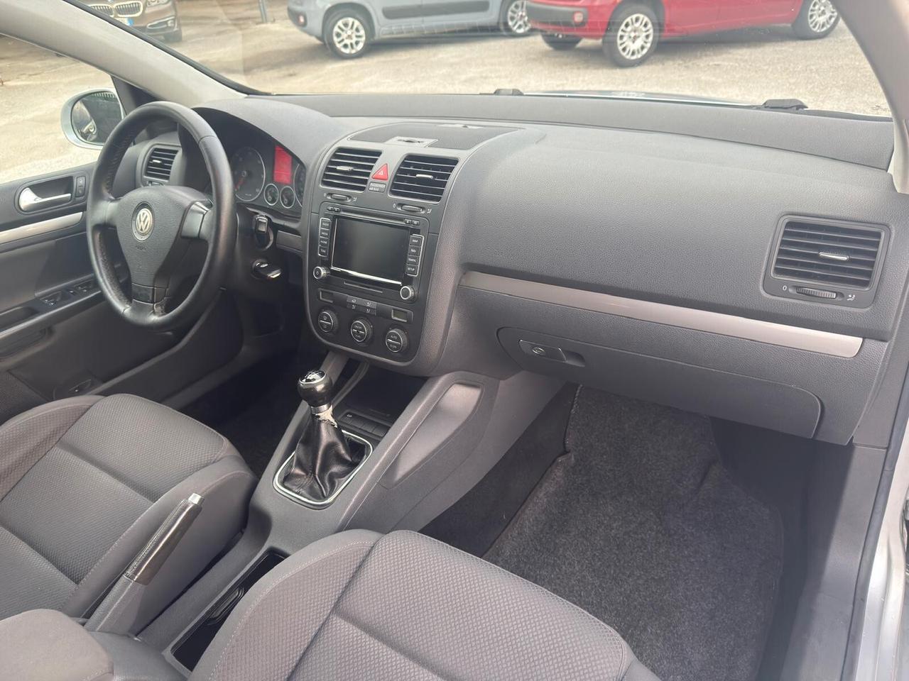 Volkswagen Golf 2.0 16V TDI 5p. Sportline