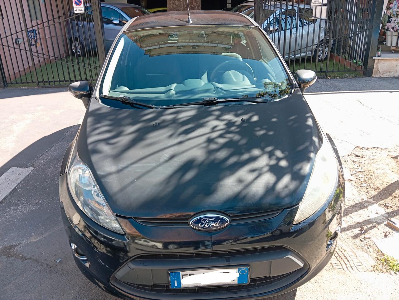 Ford Fiesta Ikon 1.4 TDCi 70CV 5 porte