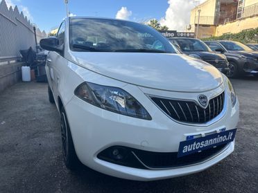 Lancia Ypsilon 1.2 69 CV 5 porte GPL Ecochic Silver