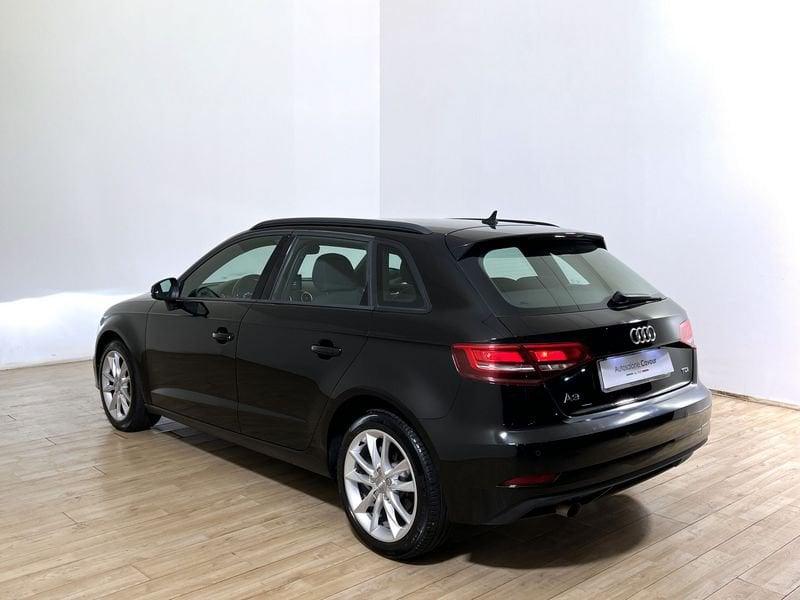 Audi A3 A3 Sportback 1.6 tdi Business 110cv