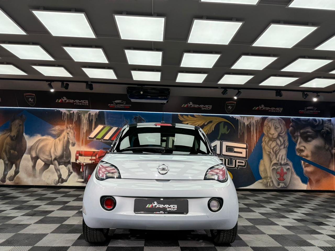 Opel Adam 1.2 70 CV Glam (323)