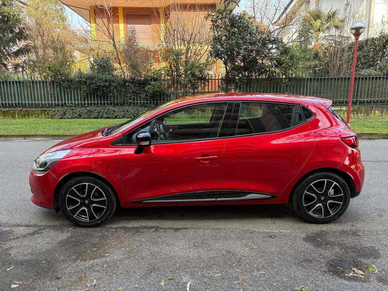 Renault Clio 0.9 TCe 12V 90CV Start&Stop 5 porte Energy