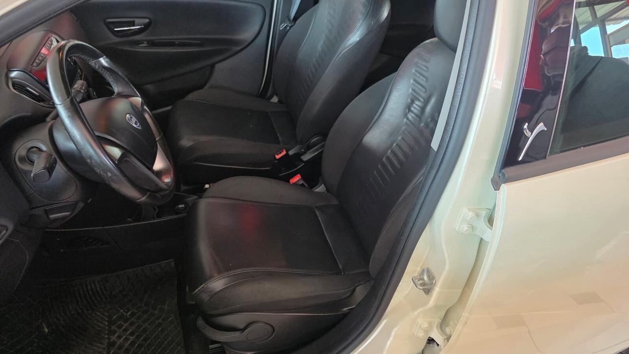 Lancia Ypsilon 1.3 MJT 16V 95 CV 5 porte S&S Platinum