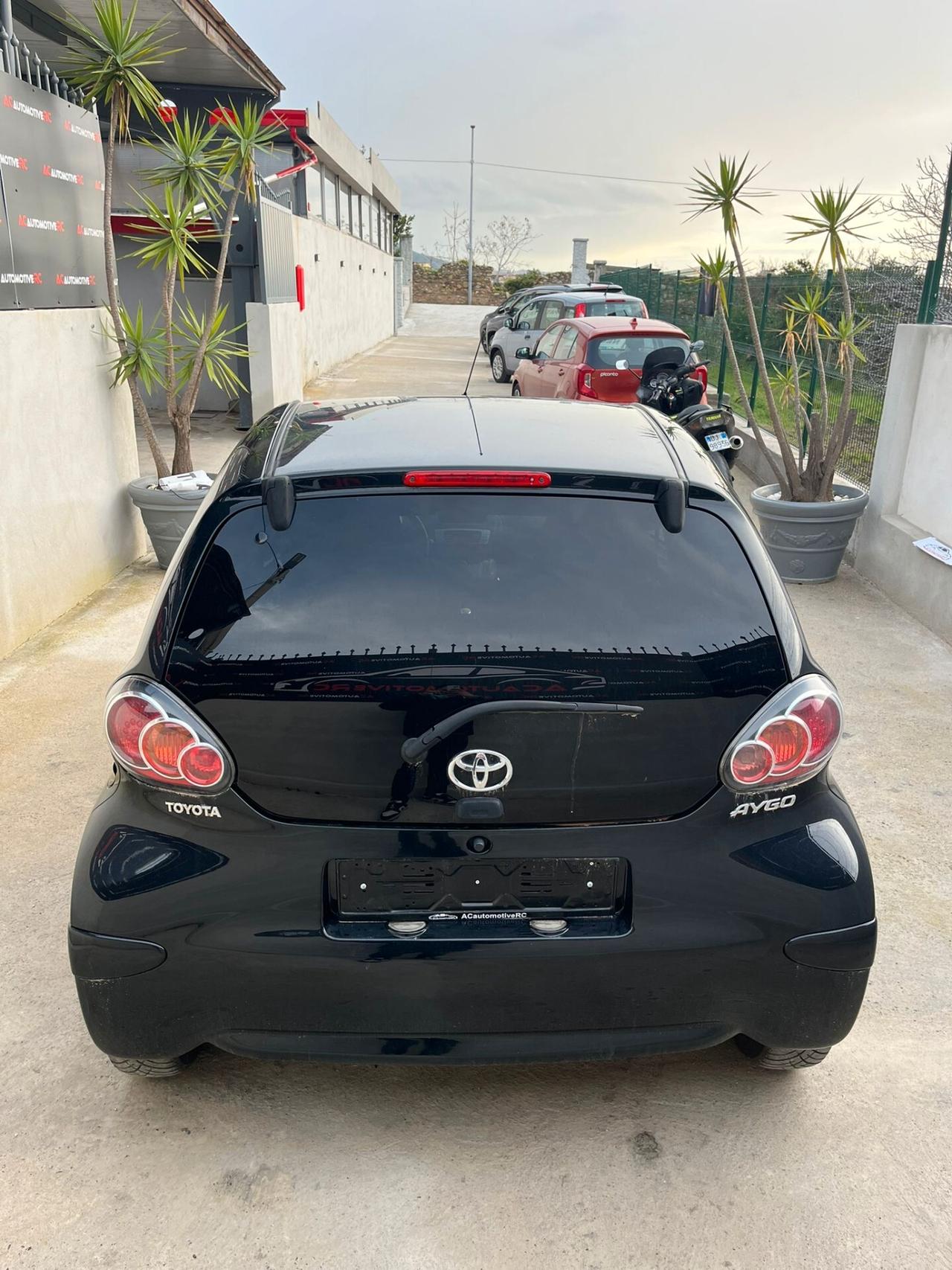 Toyota Aygo 1.0 12V VVT-i 5 porte Active Connect