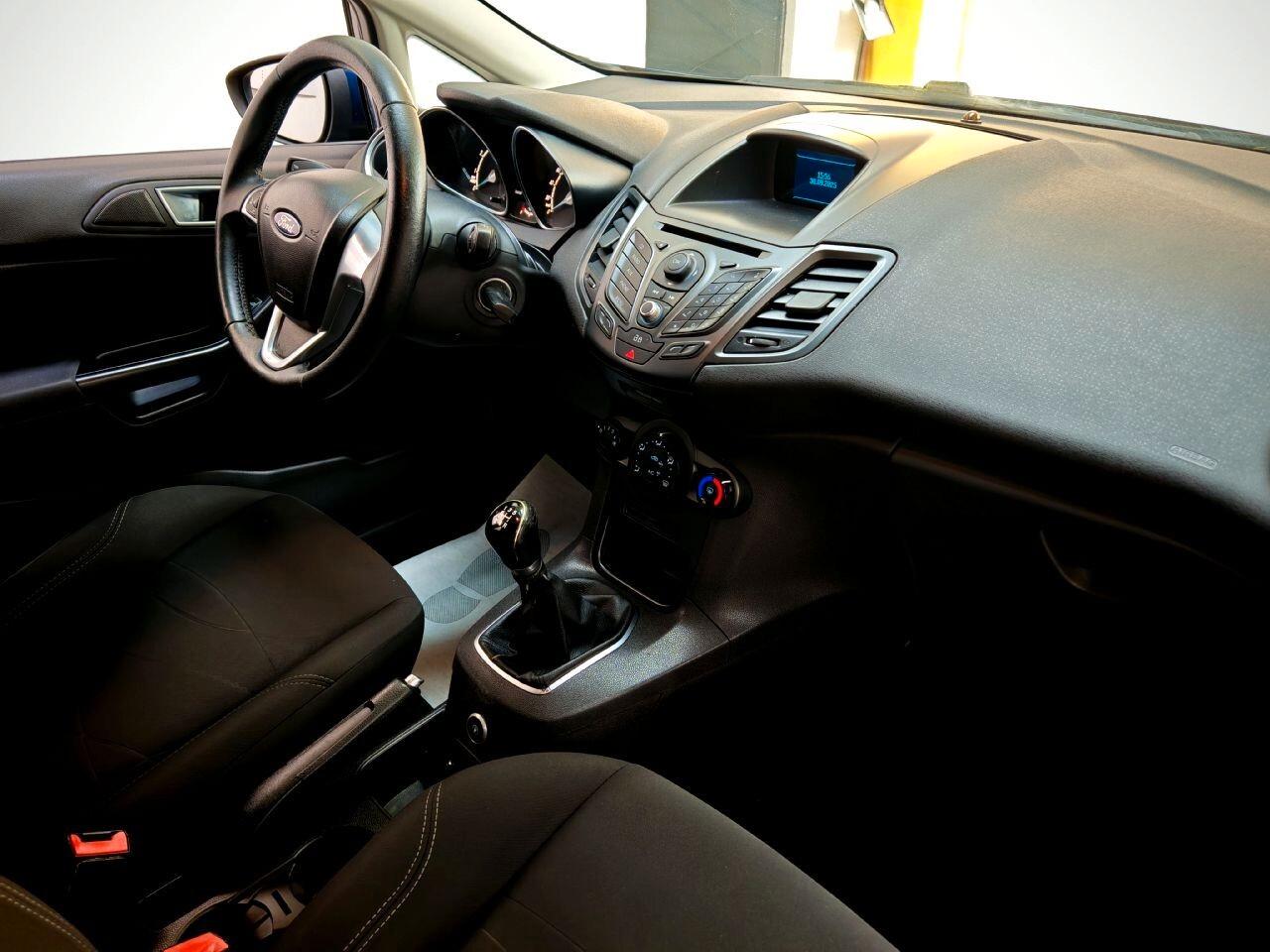 Ford Fiesta 1.4 GPL 5 Porte Business