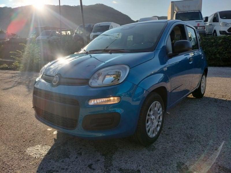 FIAT Panda Panda 1.0 FireFly S&S Hybrid Icon, 5 posti e stereo Bluetooth con comandi al volante!