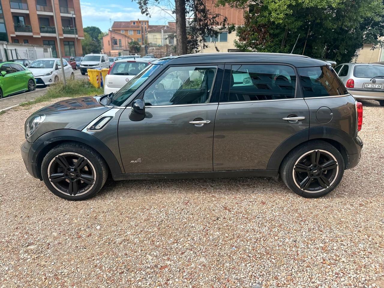 Mini Cooper SD Countryman 2.0 ALL4 Automatica
