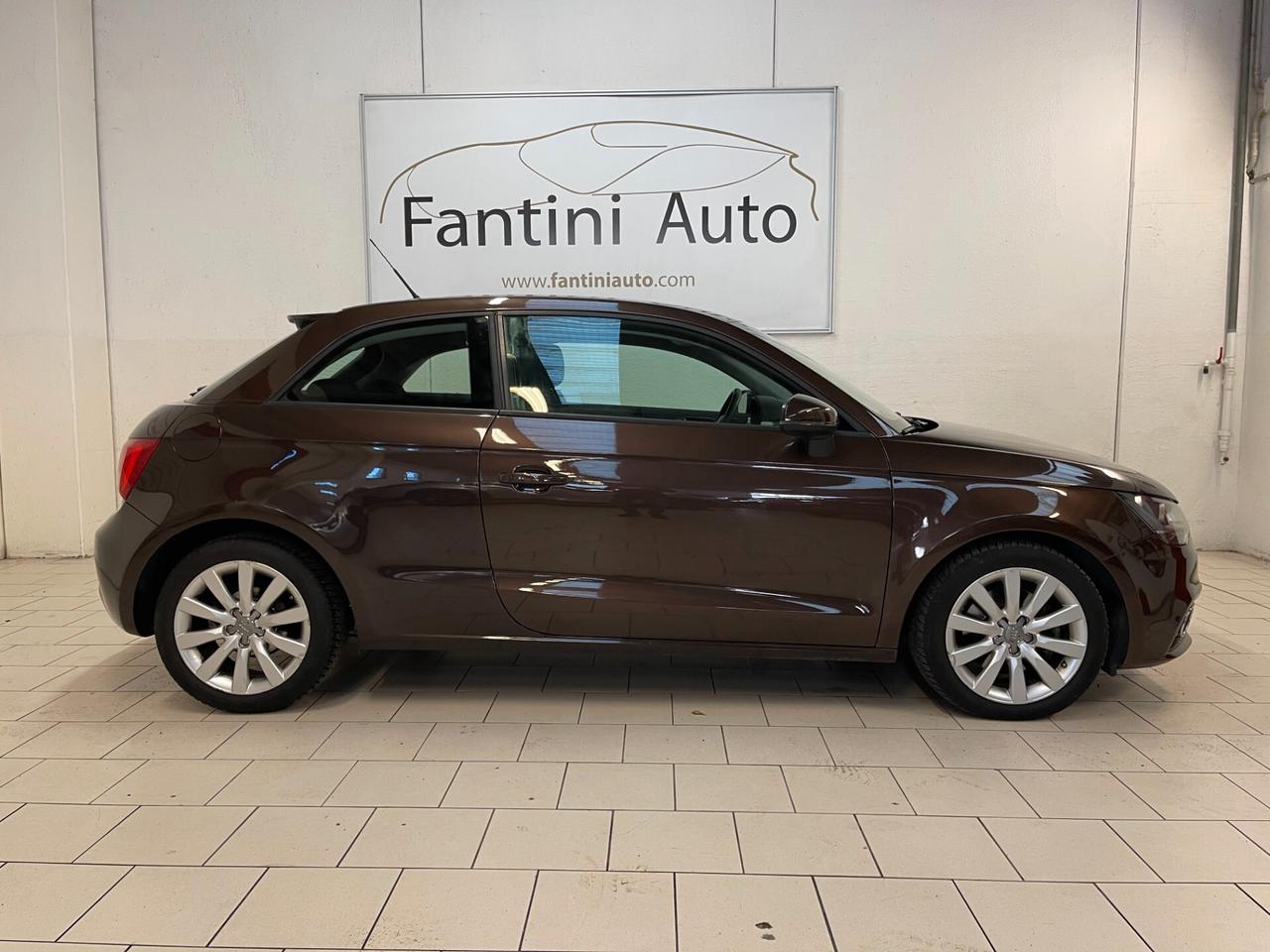 Audi A1 Ambition 1.6 TDI 105cv 3p-Ok Neopatent-LEGGI SOTTO