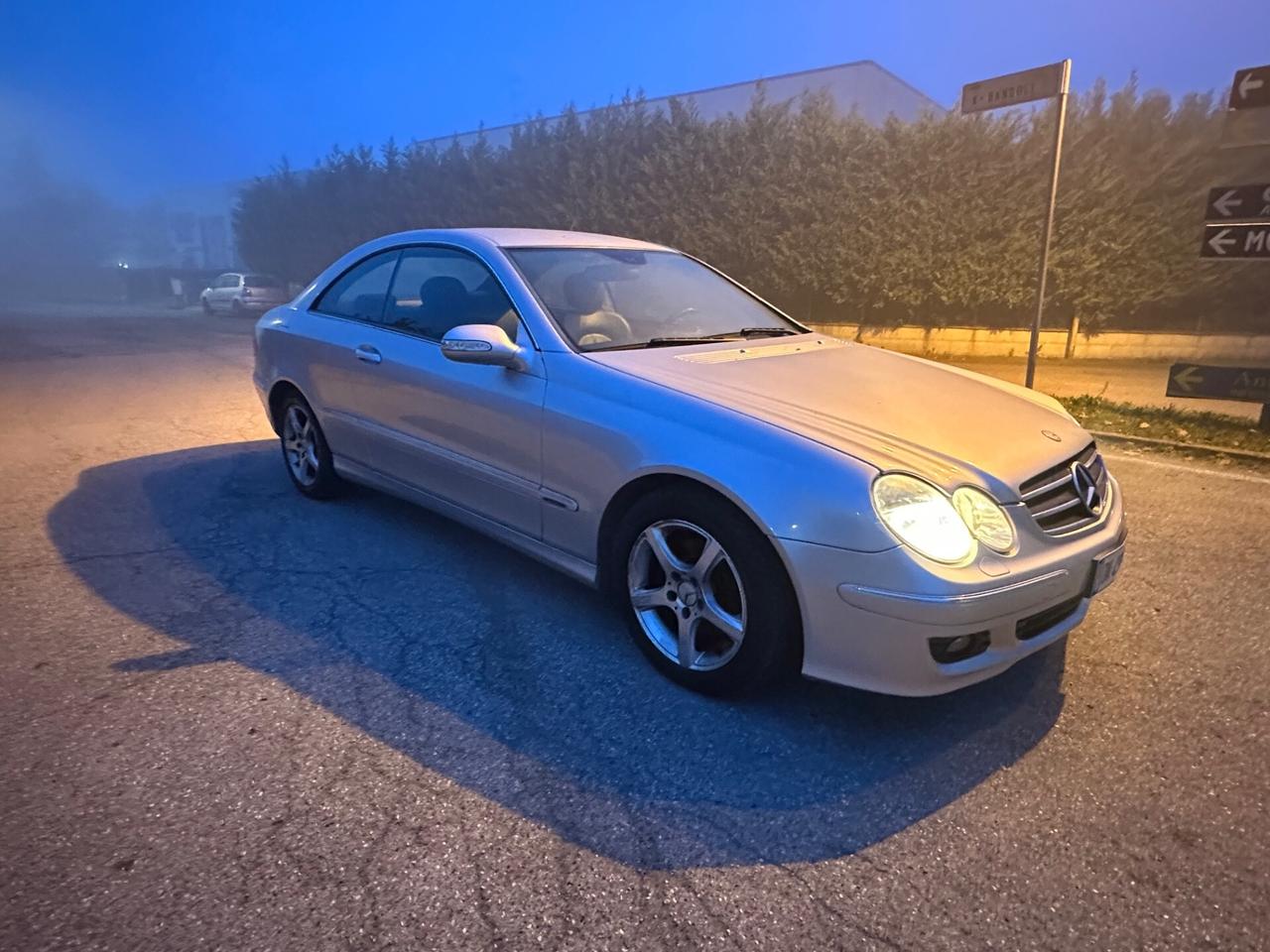 Mercedes-benz CLK 220 CDI cat Avantgarde