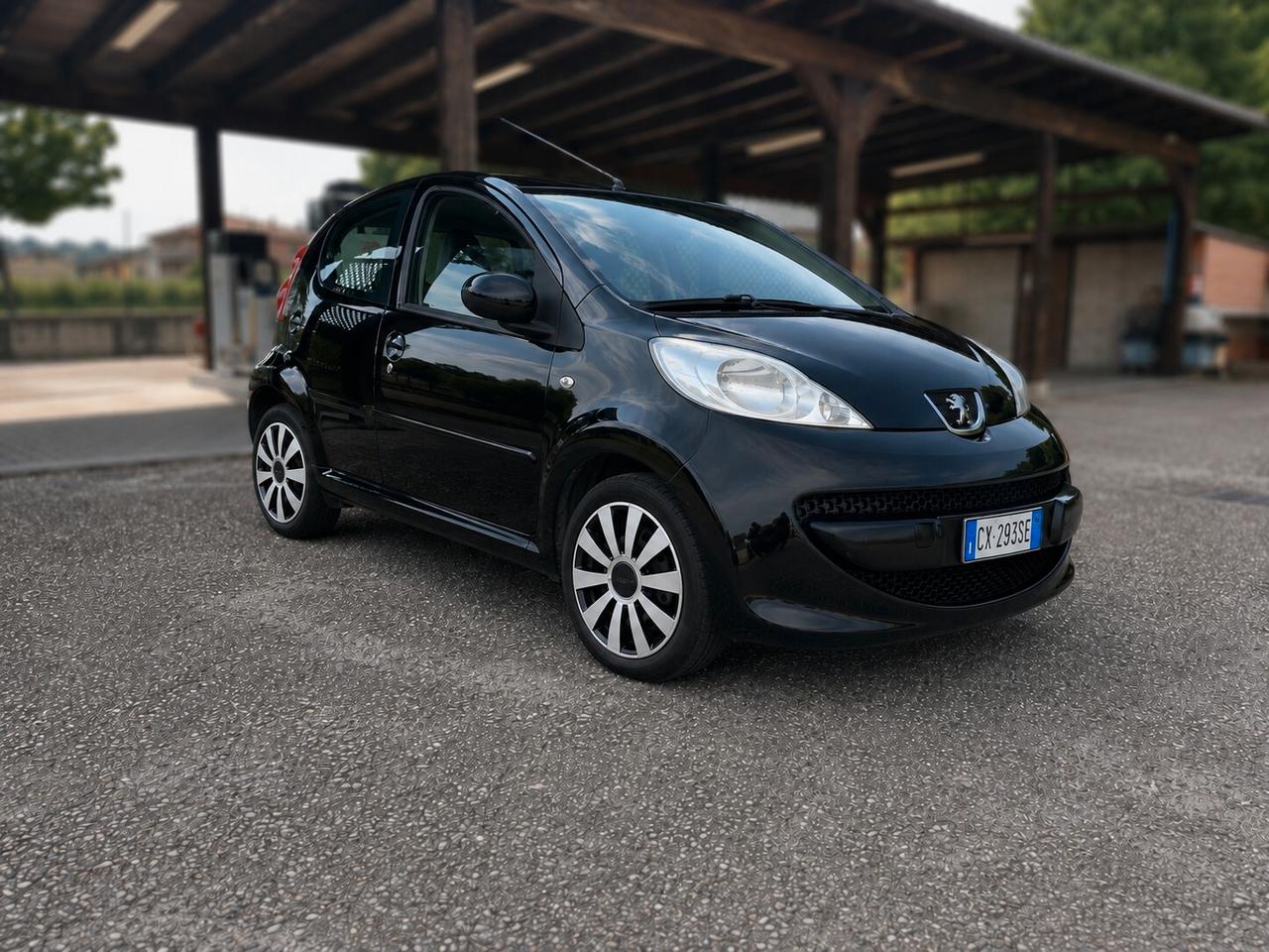 Peugeot 107 1.0 68CV 5p. Plaisir