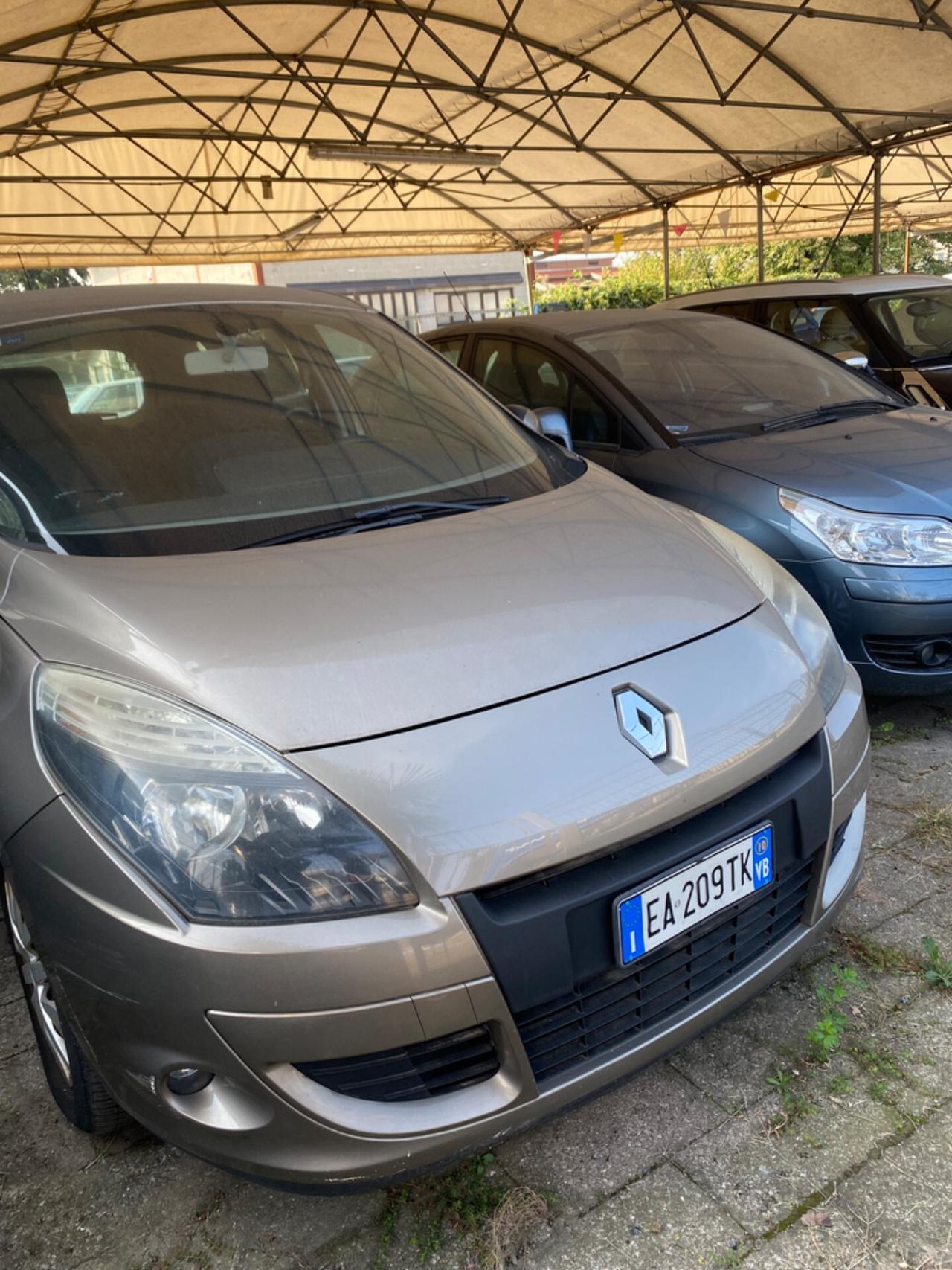 Renault Scenic Scénic X-Mod 1.5 dCi 110CV Luxe