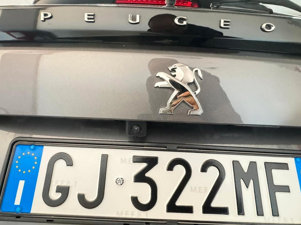 Peugeot 2008 BlueHDi 130 S&S EAT8 GT Pack Veglia l'i-cockpit 3D